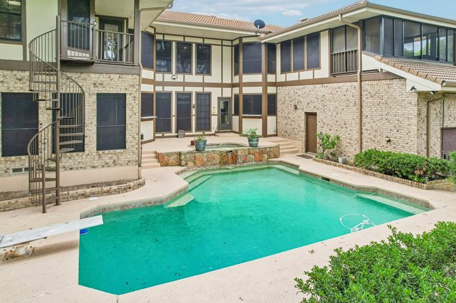 128 Sceptre Drive, Rockwall, TX 75032
