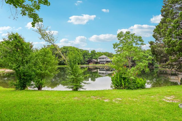 128 Sceptre Drive, Rockwall, TX 75032