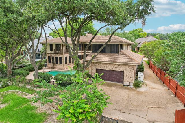 128 Sceptre Drive, Rockwall, TX 75032