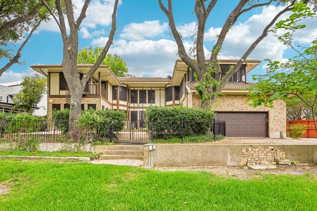 128 Sceptre Drive, Rockwall, TX 75032