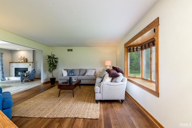 7819 Greenwell Road, Churubusco, IN 46723