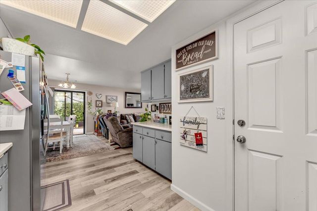 2861 Shotwick Trail, Redding, CA 96002