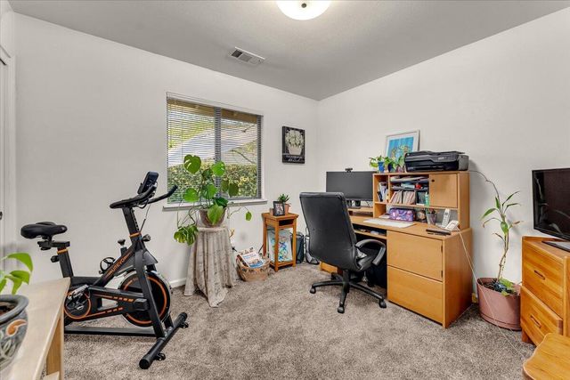 2861 Shotwick Trail, Redding, CA 96002