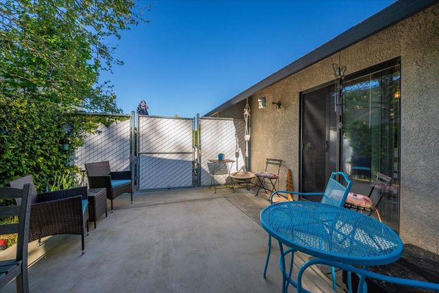 2861 Shotwick Trail, Redding, CA 96002
