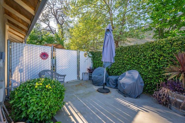 2861 Shotwick Trail, Redding, CA 96002