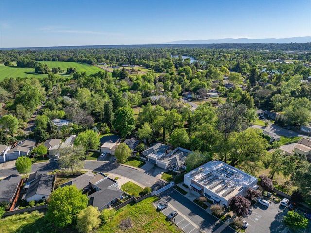 2861 Shotwick Trail, Redding, CA 96002