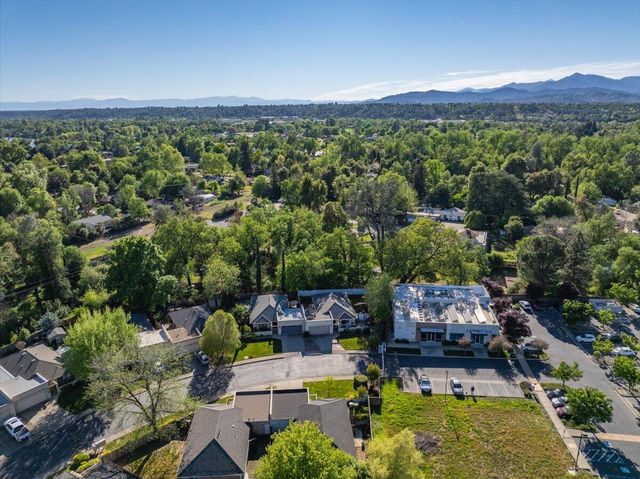 2861 Shotwick Trail, Redding, CA 96002