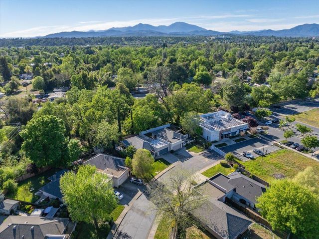 2861 Shotwick Trail, Redding, CA 96002