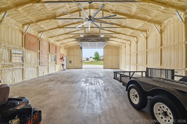 17002 S 11th West Avenue, Glenpool, OK 74033