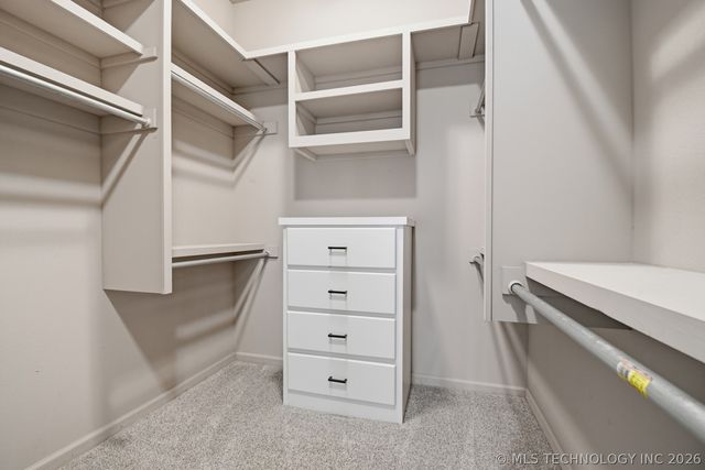 17002 S 11th West Avenue, Glenpool, OK 74033