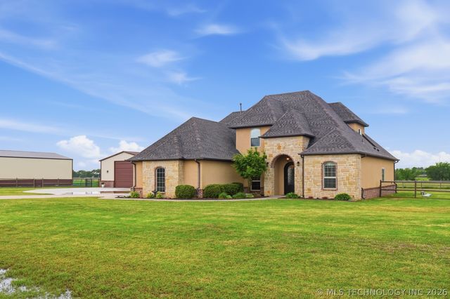 17002 S 11th West Avenue, Glenpool, OK 74033