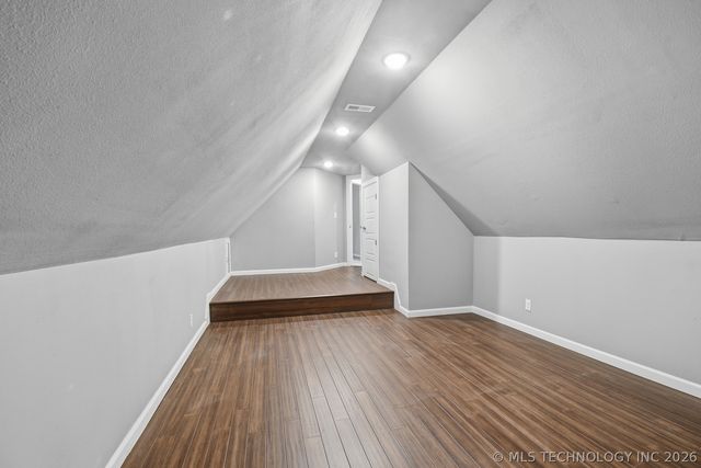 17002 S 11th West Avenue, Glenpool, OK 74033