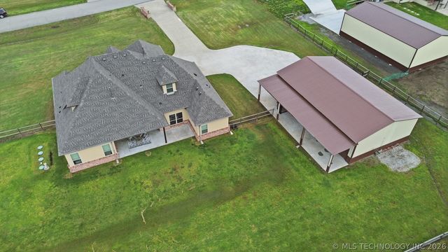 17002 S 11th West Avenue, Glenpool, OK 74033