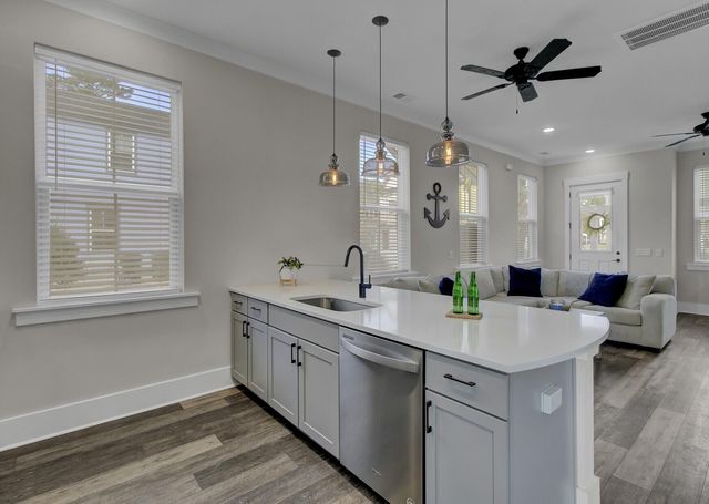 8606 Bowen Corner Avenue, Hanahan, SC 29410