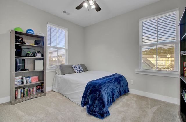 8606 Bowen Corner Avenue, Hanahan, SC 29410