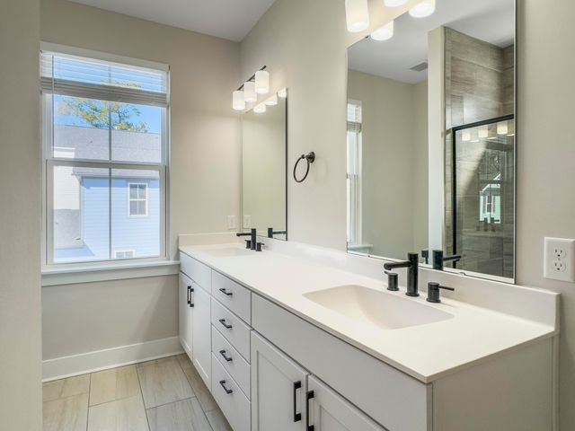 8606 Bowen Corner Avenue, Hanahan, SC 29410