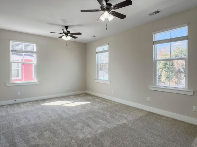 8606 Bowen Corner Avenue, Hanahan, SC 29410