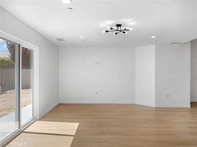 13720 Spring Valley Parkway, Victorville, CA 92395