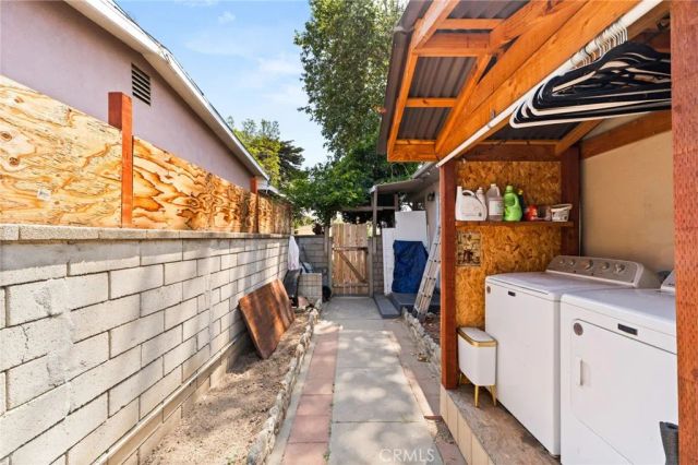114 S Tamarisk, Rialto, CA 92376
