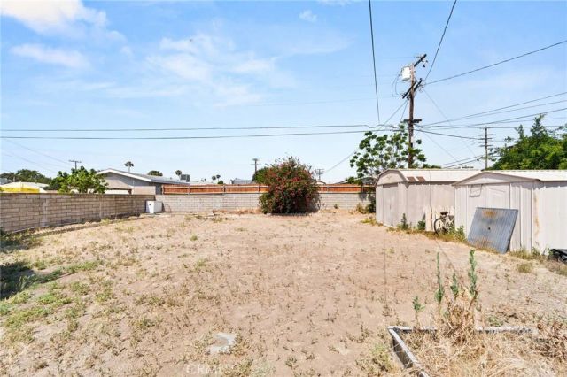 114 S Tamarisk, Rialto, CA 92376