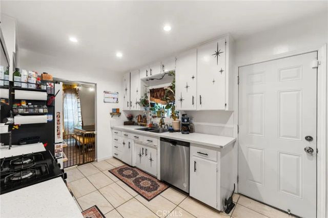 114 S Tamarisk, Rialto, CA 92376