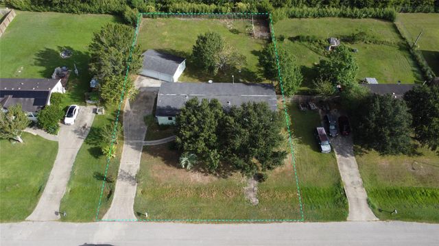 2035 Stone Trace Drive, Rosharon, TX 77583