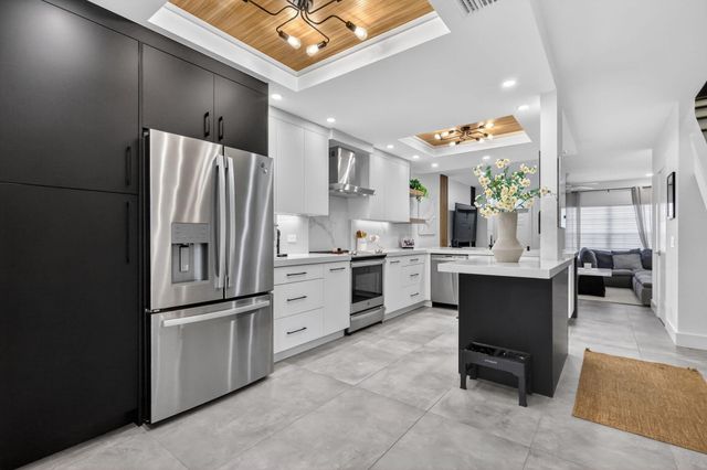 836 Kokomo Key Lane, Delray Beach, FL 33483