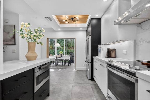 836 Kokomo Key Lane, Delray Beach, FL 33483