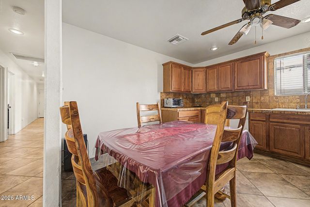 1564 S ROYAL PALM Road, Apache Junction, AZ 85119