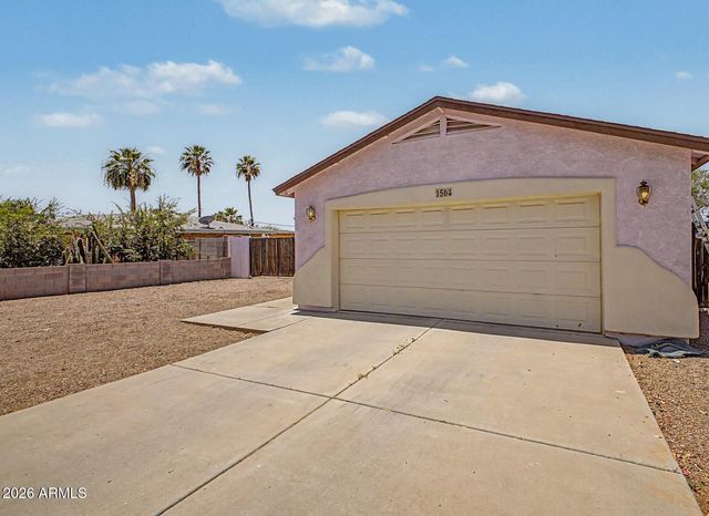 1564 S ROYAL PALM Road, Apache Junction, AZ 85119