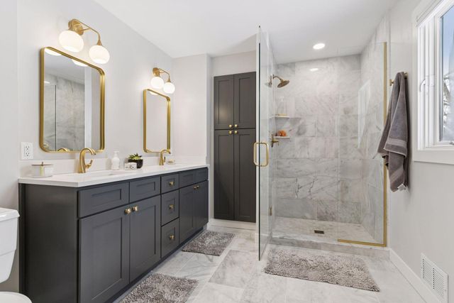 7108 Shannon Drive, Edina, MN 55439