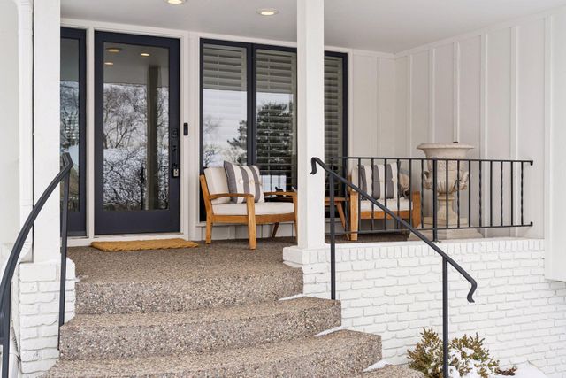 7108 Shannon Drive, Edina, MN 55439