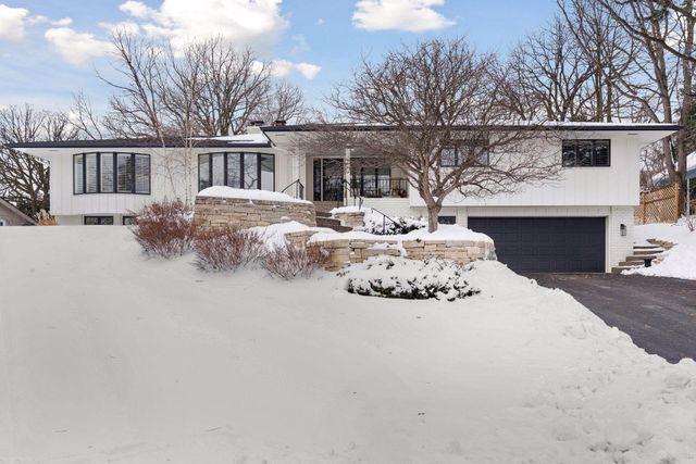 7108 Shannon Drive, Edina, MN 55439