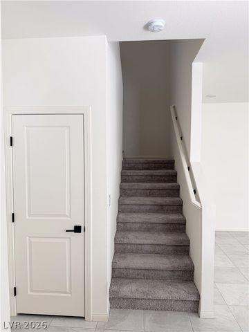 7259 Golden Acre Avenue, Las Vegas, NV 89113