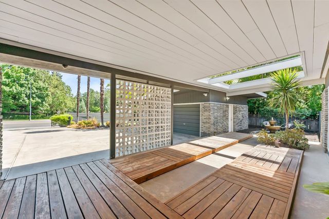 4935 Fair Oaks Blvd, Carmichael, CA 95608