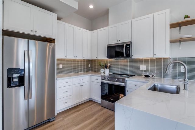 3308 Birmingham Avenue 6, Dallas, TX 75210