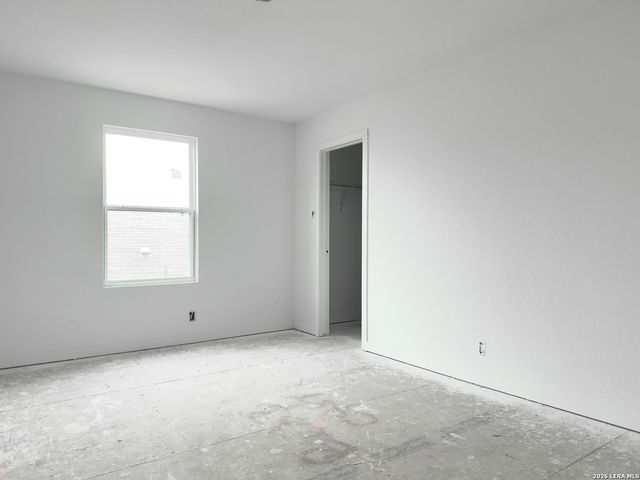 1413 Burrs Ferry Ct, Seguin, TX 78155