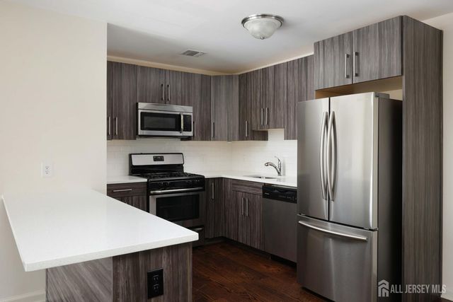 1400 St George Avenue 303, Avenel, NJ 07001