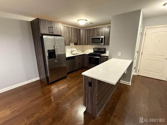1400 St George Avenue 303, Avenel, NJ 07001