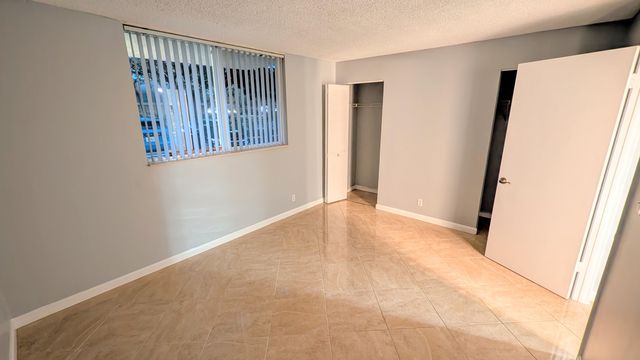 1131 SE 4th Street 1070, Boynton Beach, FL 33435