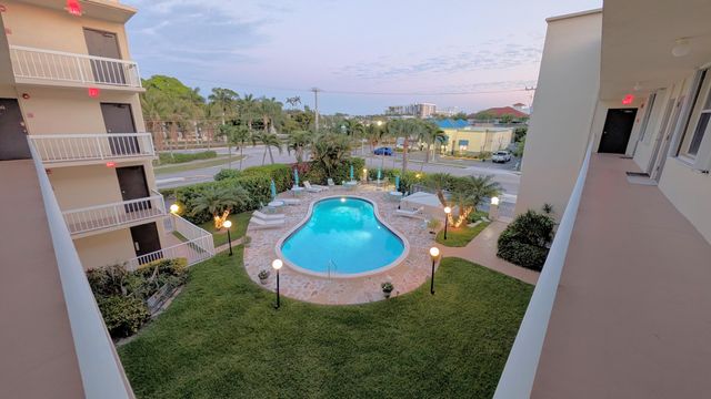 1131 SE 4th Street 1070, Boynton Beach, FL 33435