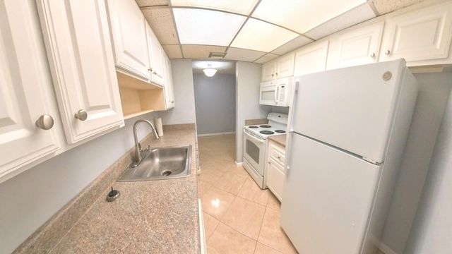1131 SE 4th Street 1070, Boynton Beach, FL 33435