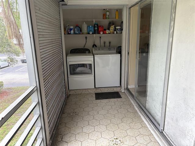 3571 Inverrary Drive 209, Lauderhill, FL 33319