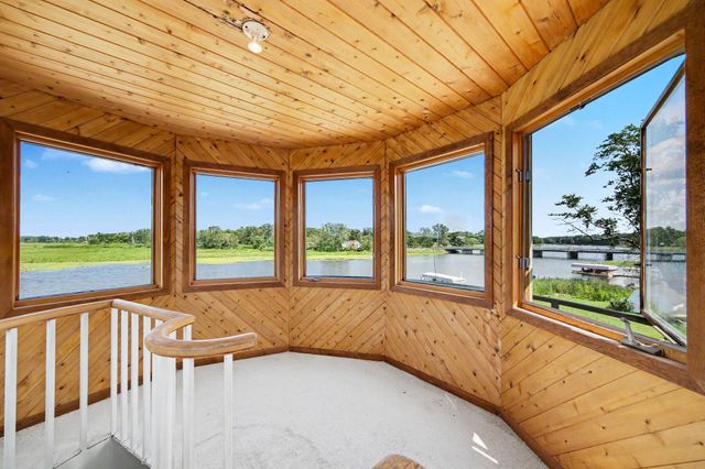 14418 Ott Lane, Grand Haven, MI 49417