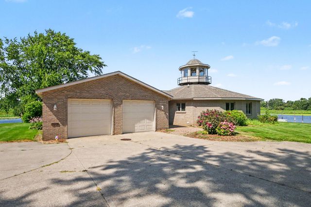 14418 Ott Lane, Grand Haven, MI 49417