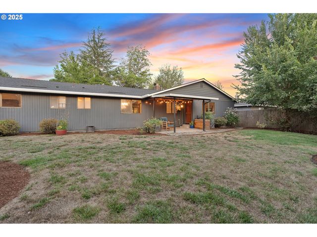 6595 Sw 206TH Ct, Beaverton, OR 97078