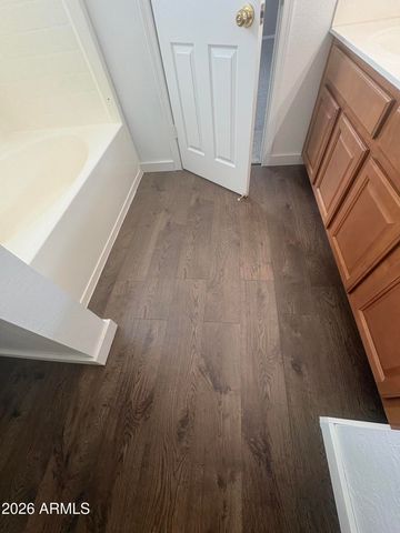 3245 W SANTA CRUZ Avenue W, San Tan Valley, AZ 85144