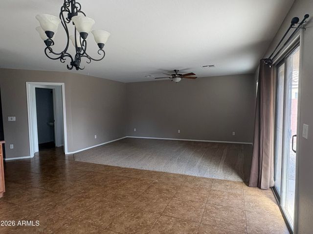 3245 W SANTA CRUZ Avenue W, San Tan Valley, AZ 85144
