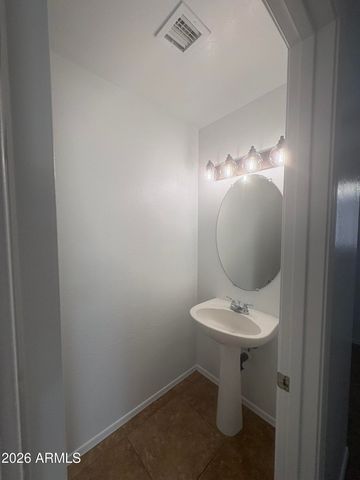 3245 W SANTA CRUZ Avenue W, San Tan Valley, AZ 85144