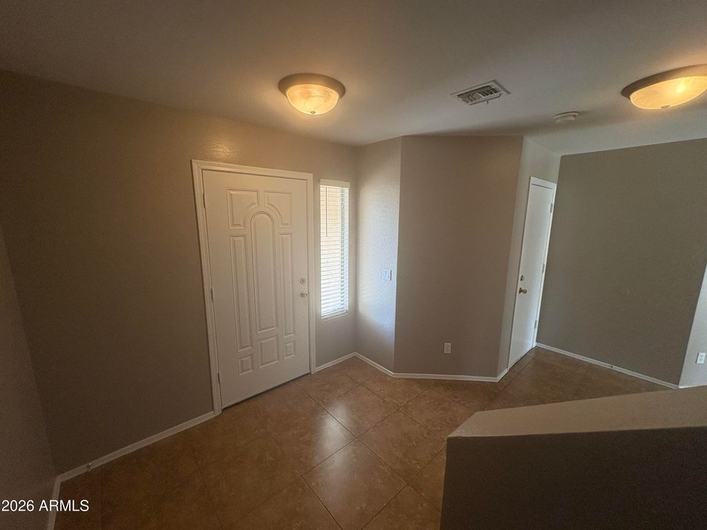 3245 W SANTA CRUZ Avenue W, San Tan Valley, AZ 85144 — photo 2